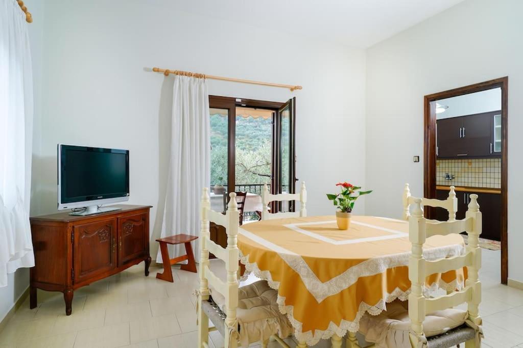 Villa Olive'S House à Skala Rachoni  Extérieur photo